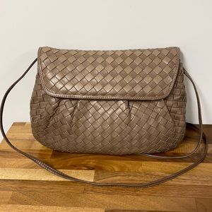 Vintage Bottega Veneta cross body purse